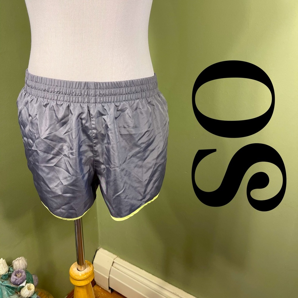 XL SO swim trunks
